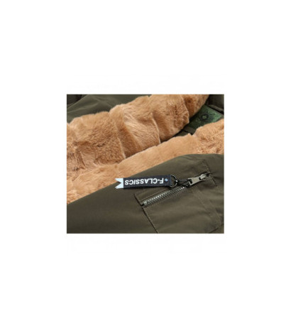 CANADA Mountain (CAN-588) striukė