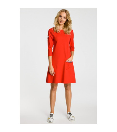 M343 Trapezowa sukienka z kieszenią - czerwona
