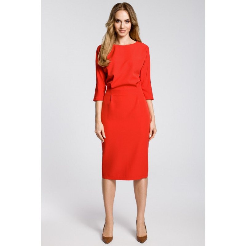 M360 Odcinana sukienka w pasie z zakładkami - czerwona