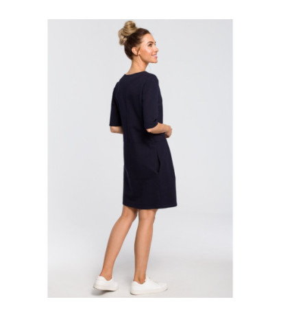 M422 Prosta sukienka z kokardką na ramieniu - granatowa