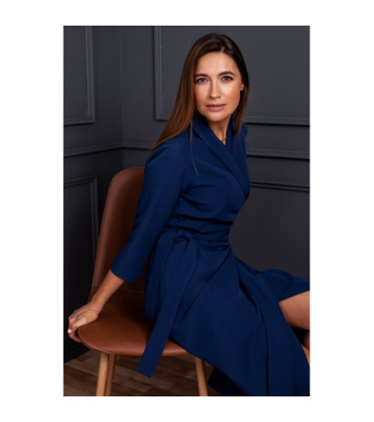 S175 Kopertowa sukienka z paskiem w talii - granatowa