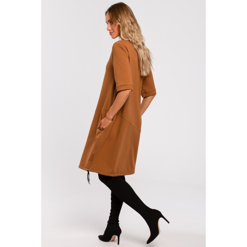 M451 Sukienka bombka - karmelowa