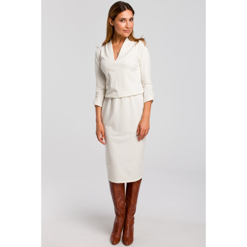 S194 Sukienka dzianinowa z dekoltem - waniliowa