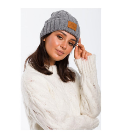 BK043 Czapka ze splotem warkoczowym - szara