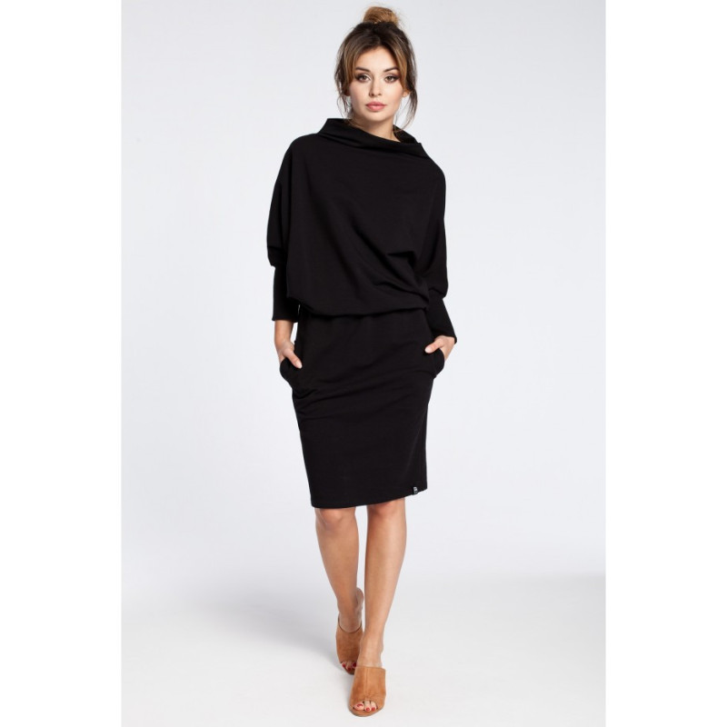 B032 Stylowa sukienka mini z rękawami kimono - czarna