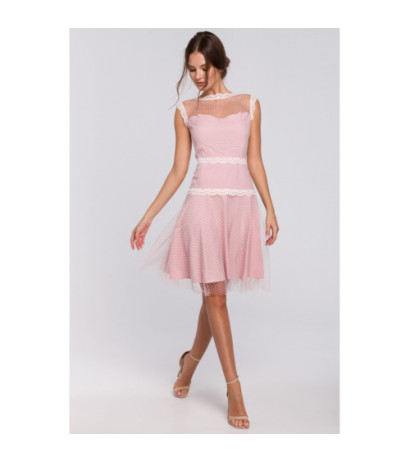 K030 Rozkloszowana sukienka w groszki - pudrowa