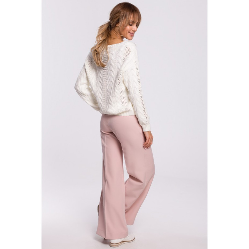 M510 Ażurowy sweter z dekoltem w serek - ecru