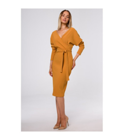 M523 Sukienka z kopertową górą i paskiem - musztardowa