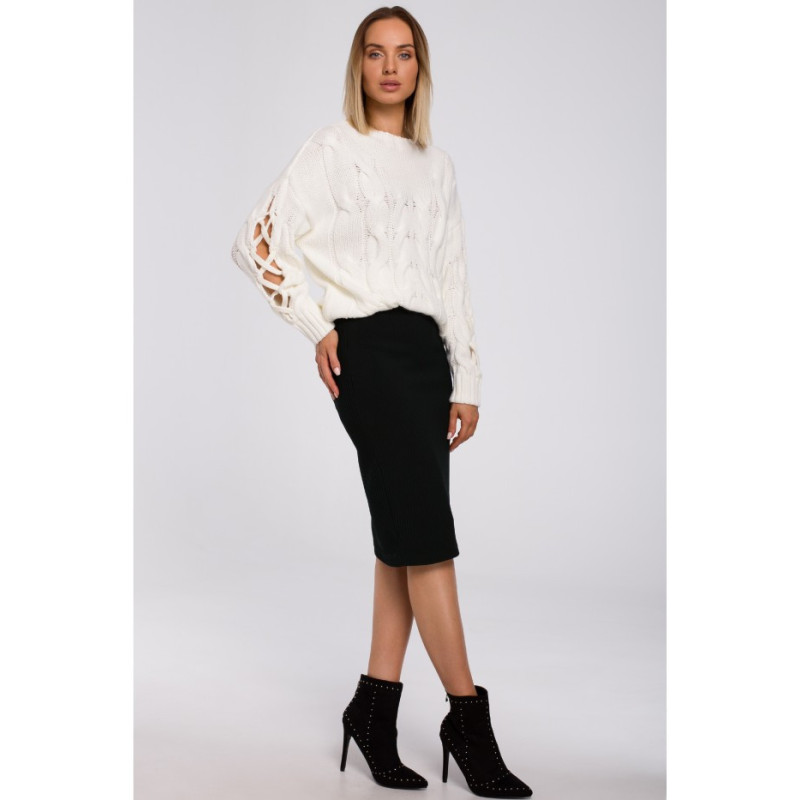 M539 Sweter z dziurami na rękawach - ecru