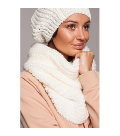 BK061 Szeroki komin - ecru