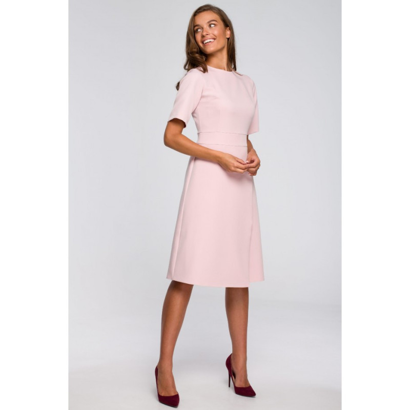 S240 Sukienka z dołem kopertowym - pudrowa