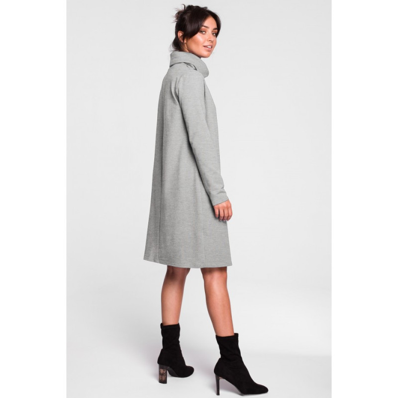 B132 Sukienka z wysokim kołnierzem - szara