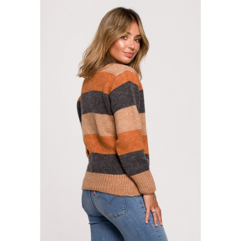 BK071 Sweter w pasy wielokolorowe - model 4