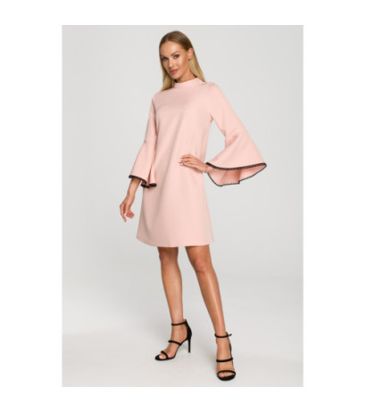 M698 Sukienka o fasonie litery A - pudrowa