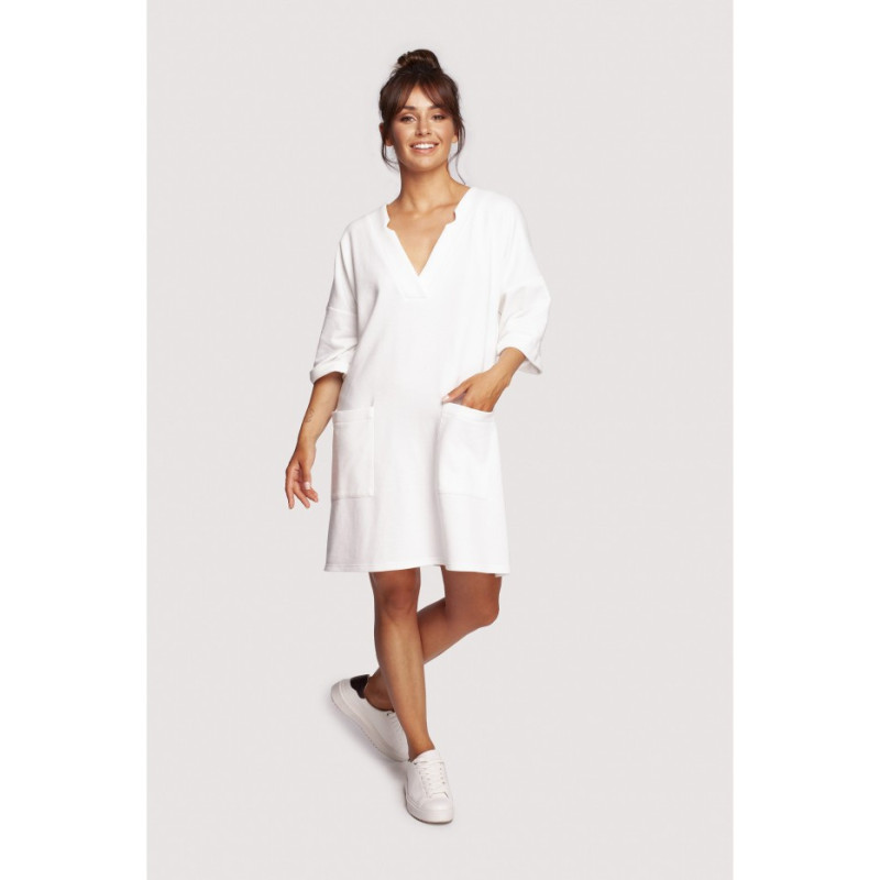 B233 Tunika z głębokim dekoltem i kieszeniami - ecru