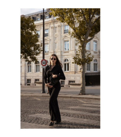 B248 Kombinezon z kołnierzem i paskiem - czarny