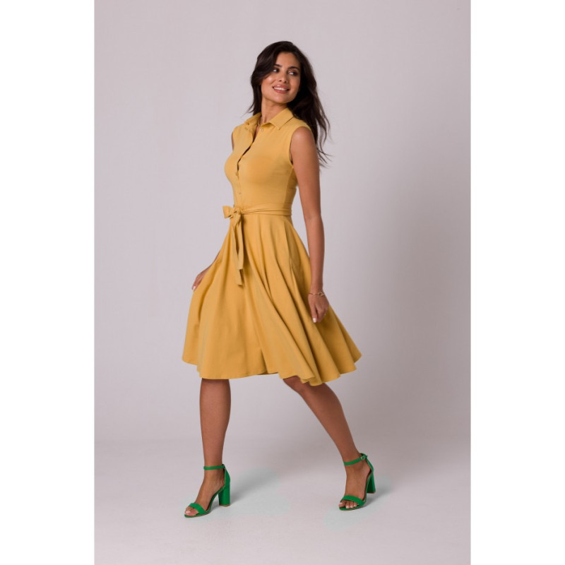 B261 Sukienka bawełniana z rozkloszowanym dołem - miodowa