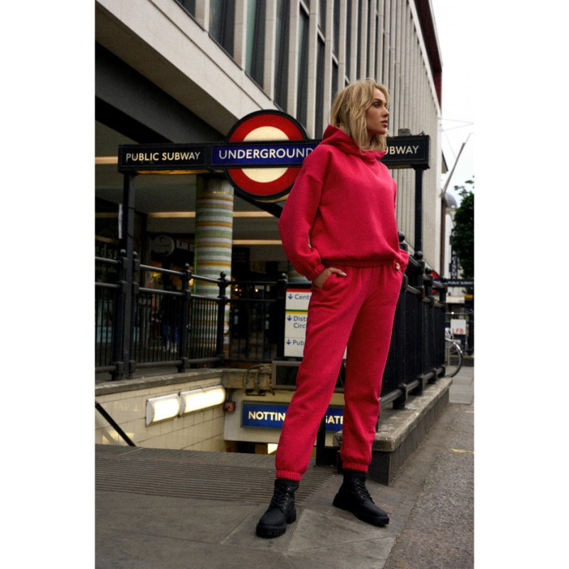 M760 Spodnie dresowe z przeszyciami na nogawkach - malinowe