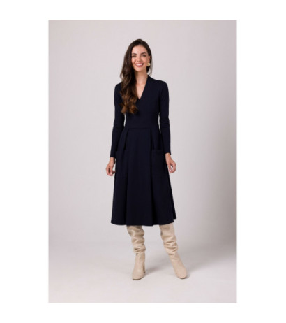 B266 Sukienka rozkloszowana z naszytymi kieszeniami - granatowa