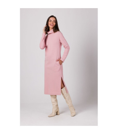 B274 Sukienka z półgolfem - pudrowa