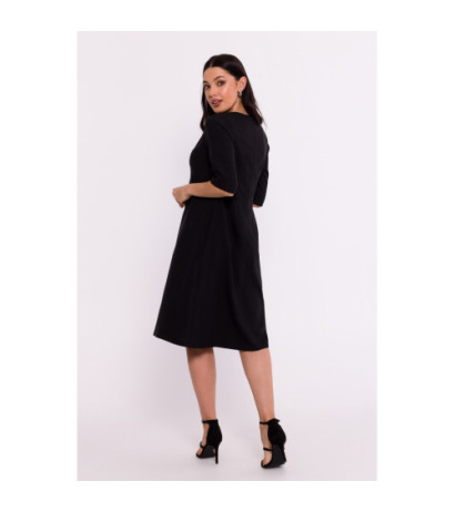 B280 Sukienka trapezowa z dekoltem V - czarna