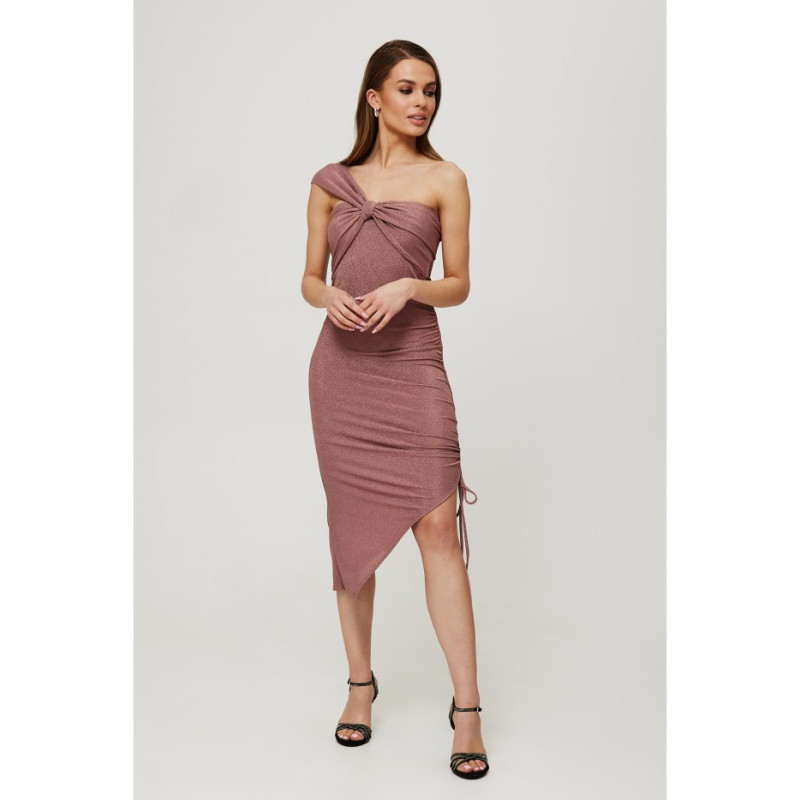 K187 Metaliczna sukienka ściągana na boku - pudrowa
