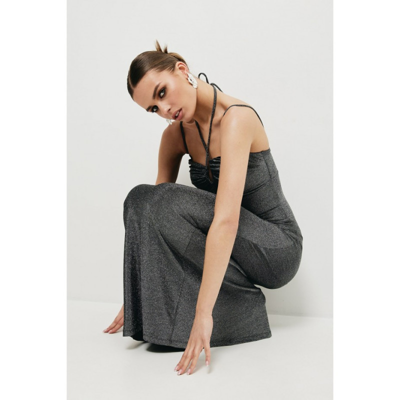 K188 Metaliczna sukienka maxi z wiązaniem w dekolcie - srebrna