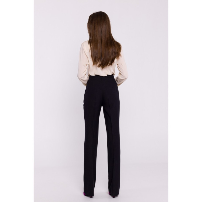 S371 Spodnie rozszerzane na dole - czarne