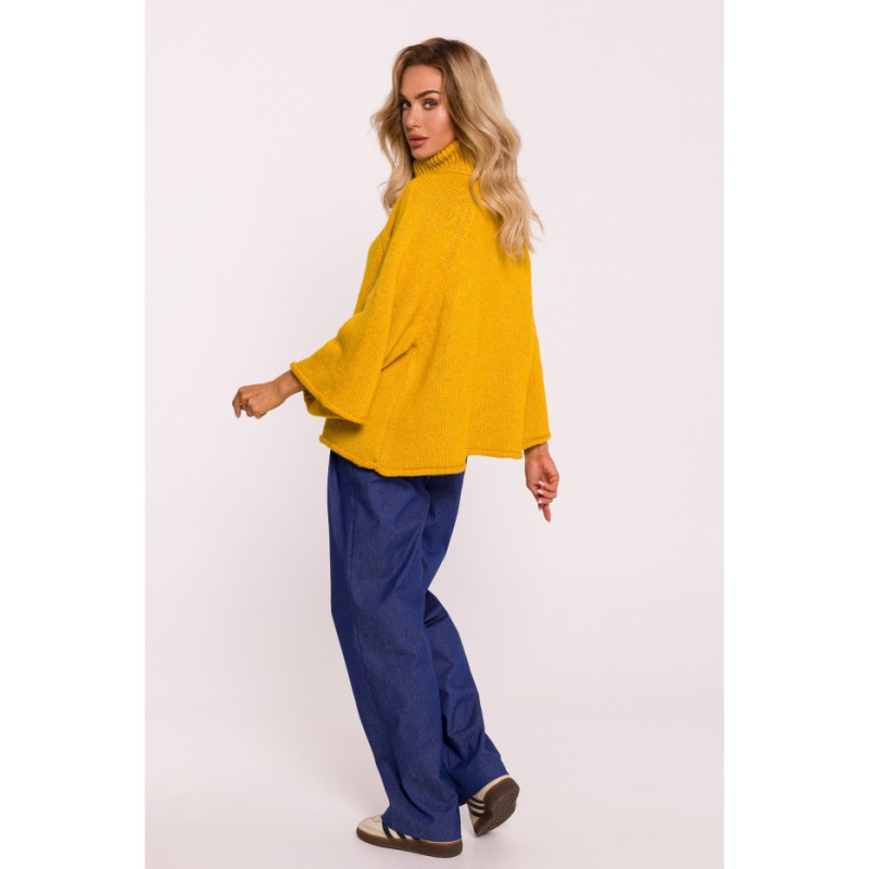 M822 Sweter z golfem i szerokimi rękawami - miodowy