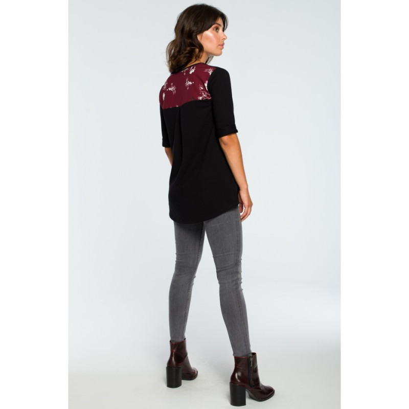 B095 Bluzka ze wstawkami w kwiaty - czarna