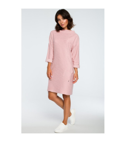 B096 Sukienka z kieszeniami na przodzie - pudrowa