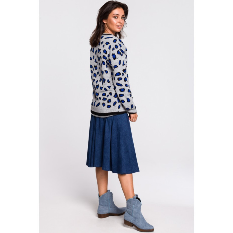 BK029 Sweter w lamparcie cętki - model 3
