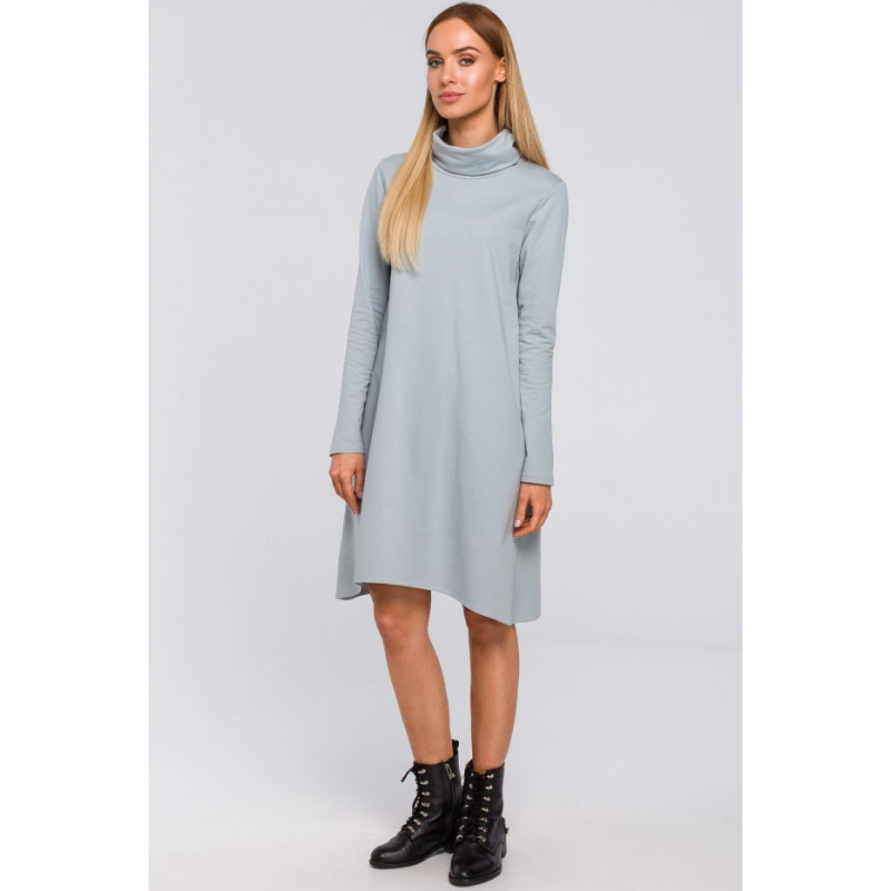 M480 Trapezowa sukienka z golfem - kolor gołębi