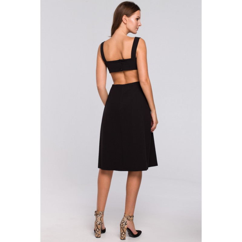 K011 Sukienka z odkrytymi plecami - czarna