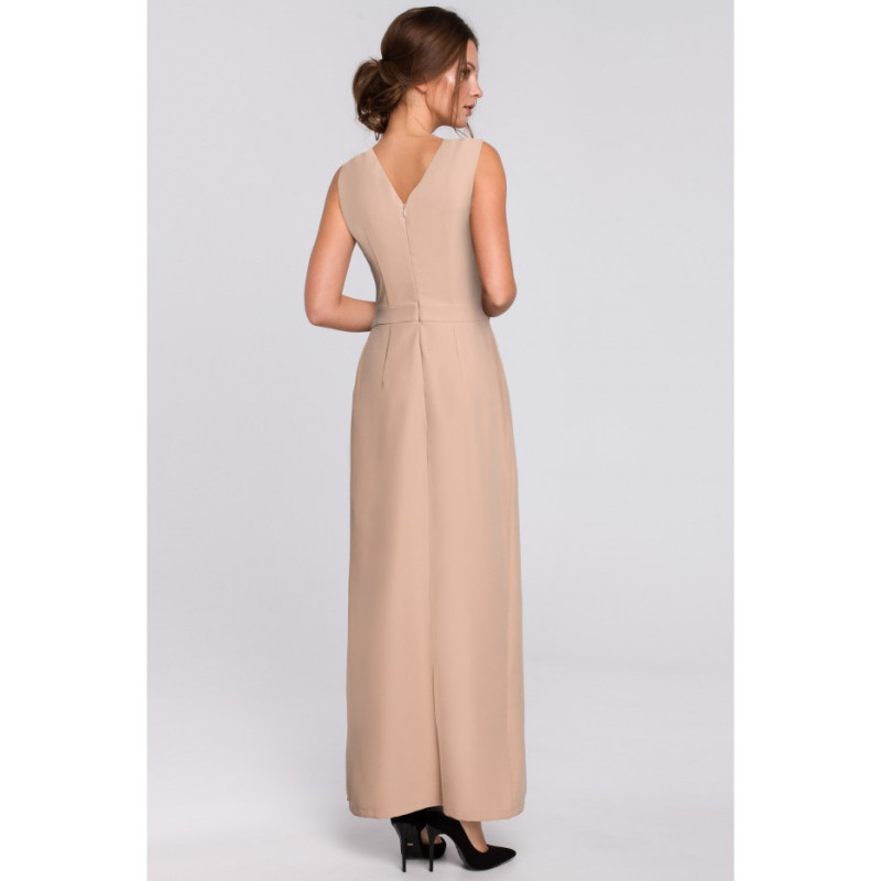 K012 Długa sukienka wieczorowa z koronkowym dołem - beżowa