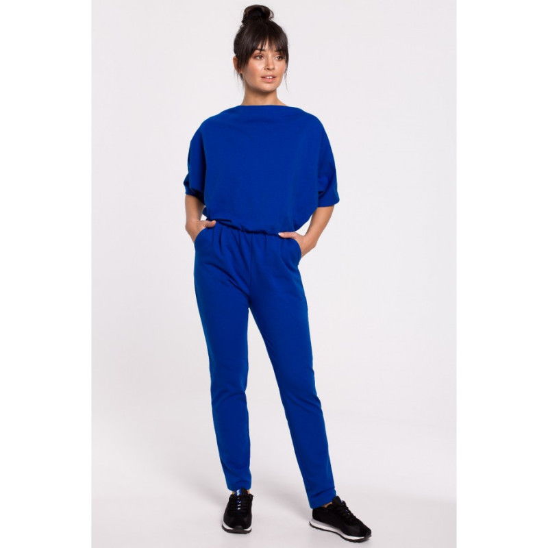 B138 Kombinezon z tyłem na zakładkę - chabrowy