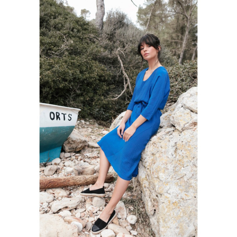 B149 Sukienka midi z paskiem - chabrowa