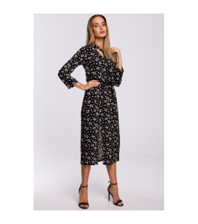 M519 Sukienka midi z rozcięciami na przodzie - model 8