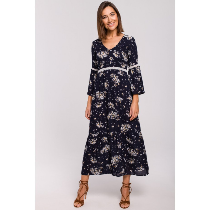 S222 Sukienka maxi z koronkowymi wstawkami - model 4