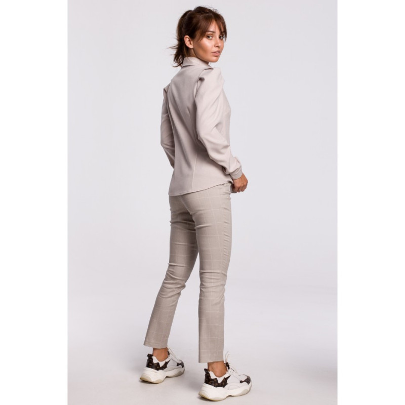 B165 Zapinana koszula z kołnierzykiem - beżowa