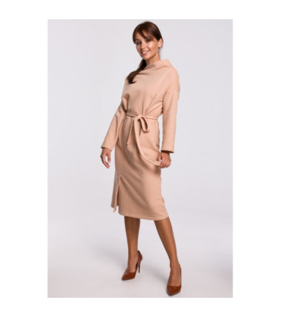 B178 Elegancka sukienka z paskiem w talii - beżowa