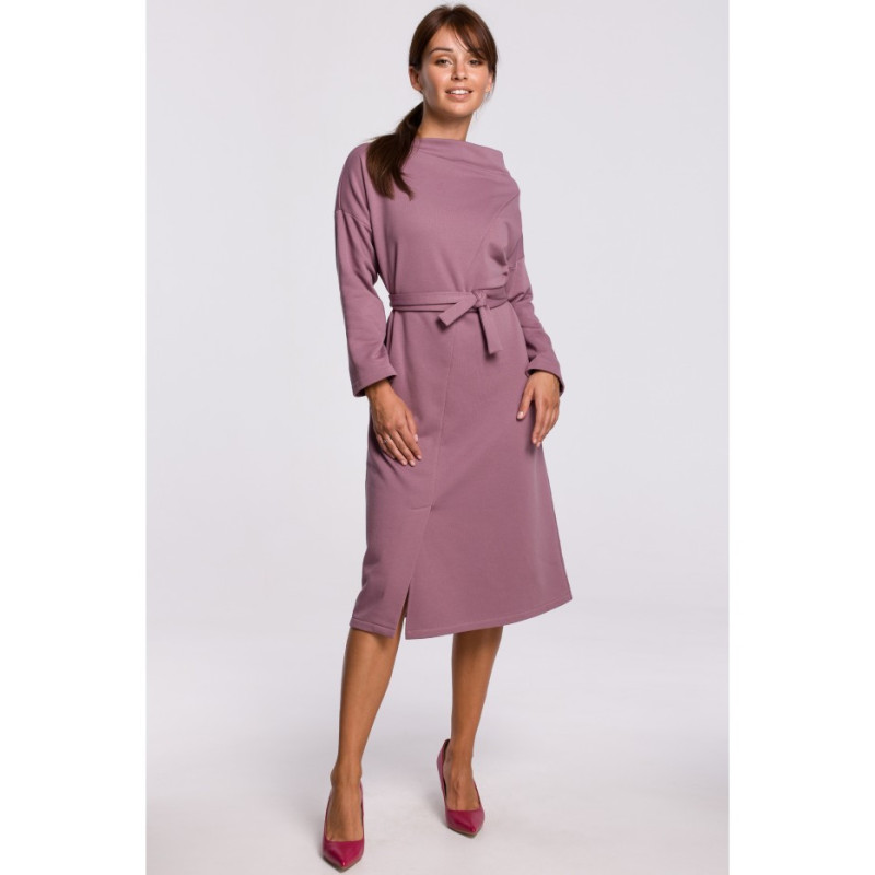 B178 Elegancka sukienka z paskiem w talii - wrzosowa