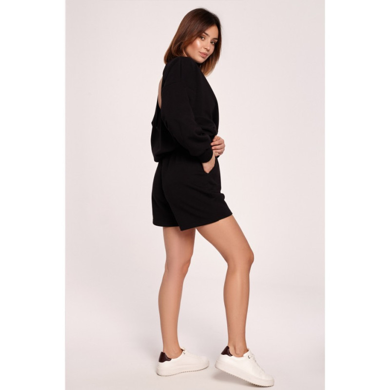 B186 Szorty dresowe z haftem - czarne