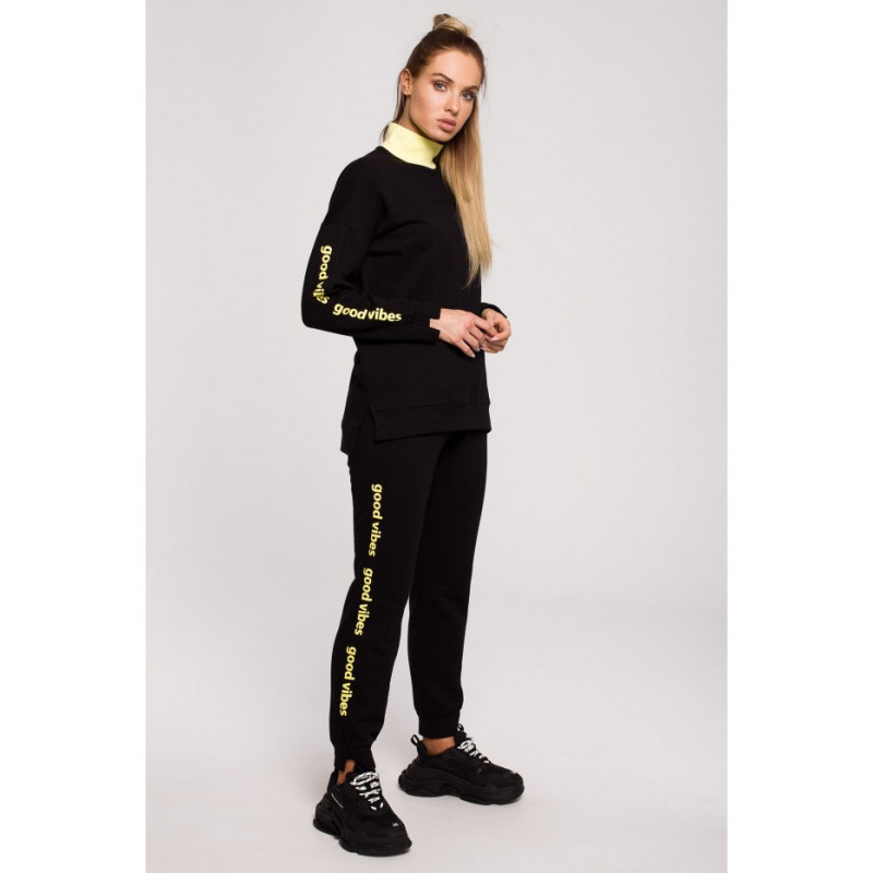 M620 Bluza z logo GOOD VIBES - czarna