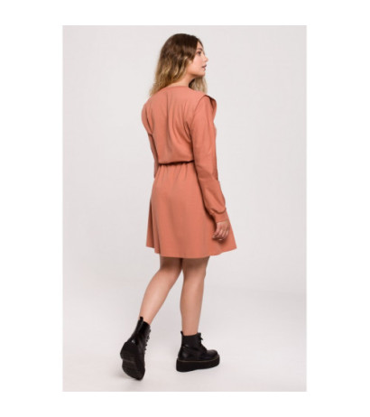 B208 Rozkloszowana sukienka z wiązaniem - ceglasta
