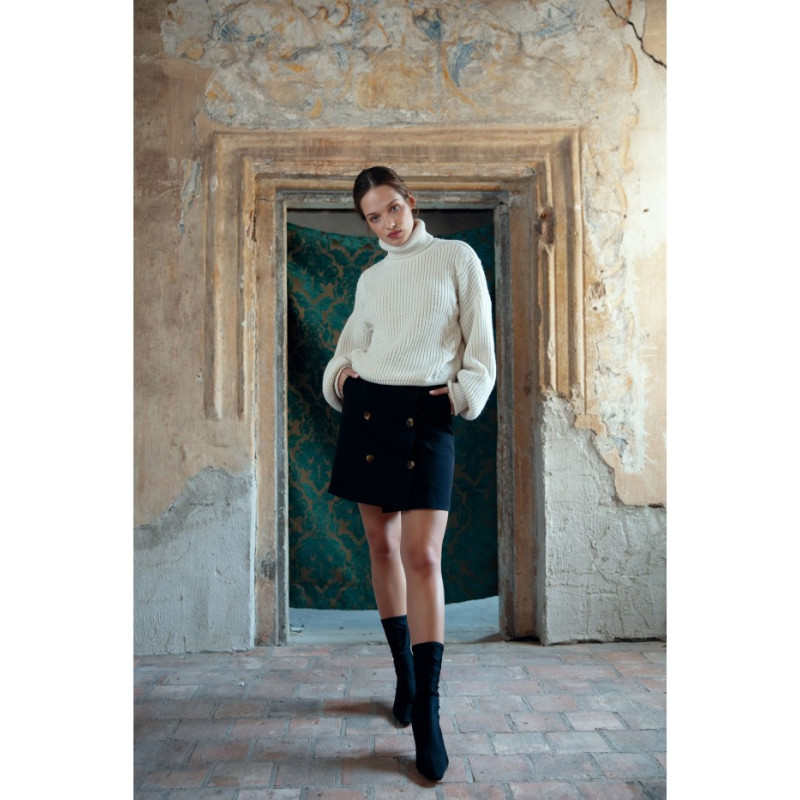 K113 Spódniczka z paskiem i klamrą - czarna