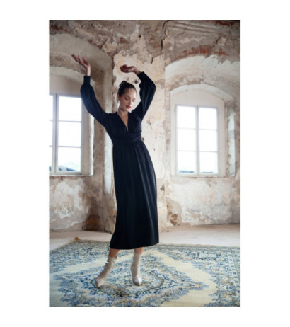 K118 Sukienka maxi z dekoltem V - czarna