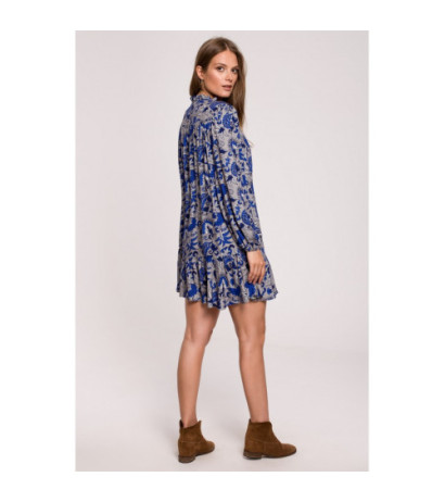 K121 Sukienka oversize z falbaną i nadrukiem - model 2