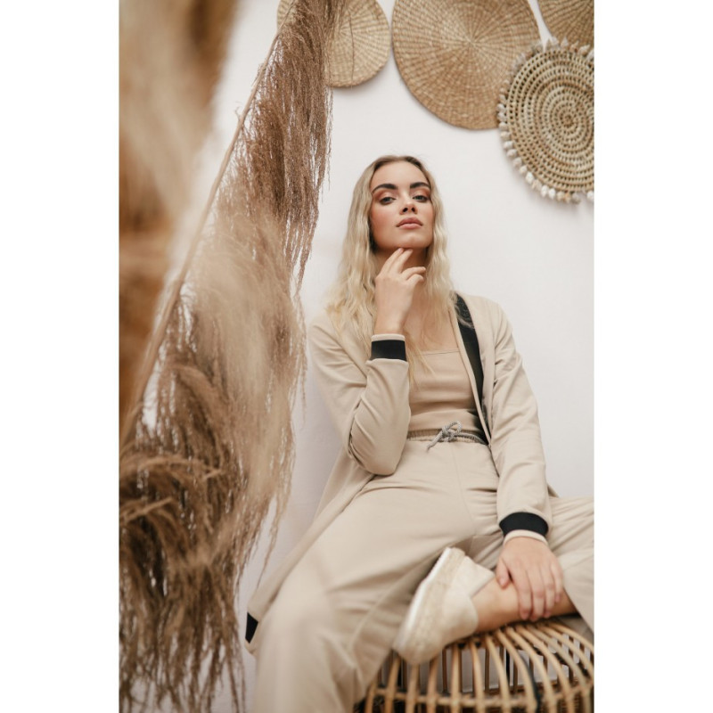 B228 Spodnie cygaretki na gumie - beżowe