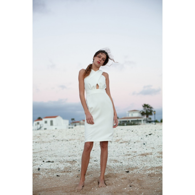 K130 Sukienka ze skrzyżowaną górą - ecru